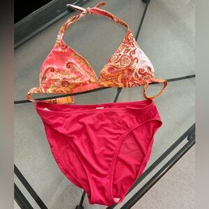 J Crew bikini swimsuit EUC, no signs of wear. Top size L D-cup, bottom L. Cute!